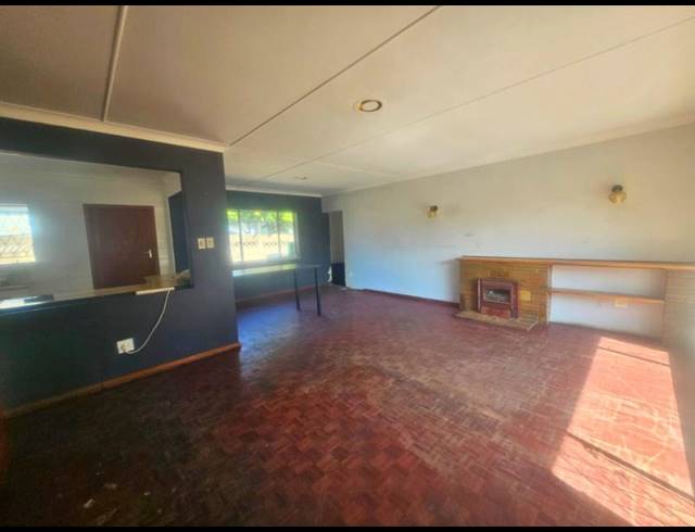 4 BEDROOM HOUSE FOR SALE IN ALLEN GROVE